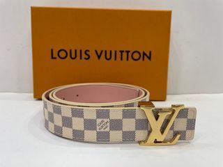 Louis Vuitton LV Initiales 30mm Reversible Belt Rose Poudre + Calf Leather. Size 80 cm