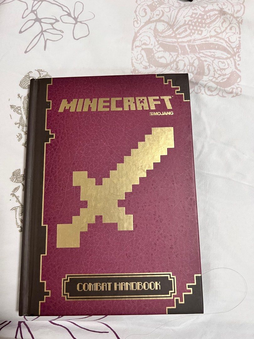 Minecraft Combat Handbook, Hobbies &amp; Toys, Toys &amp; Games on Carousell