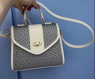 （分類：）位於 。 由 tiffhy 提交（商品編號 1195792213，圖片 1）。簡介： 。