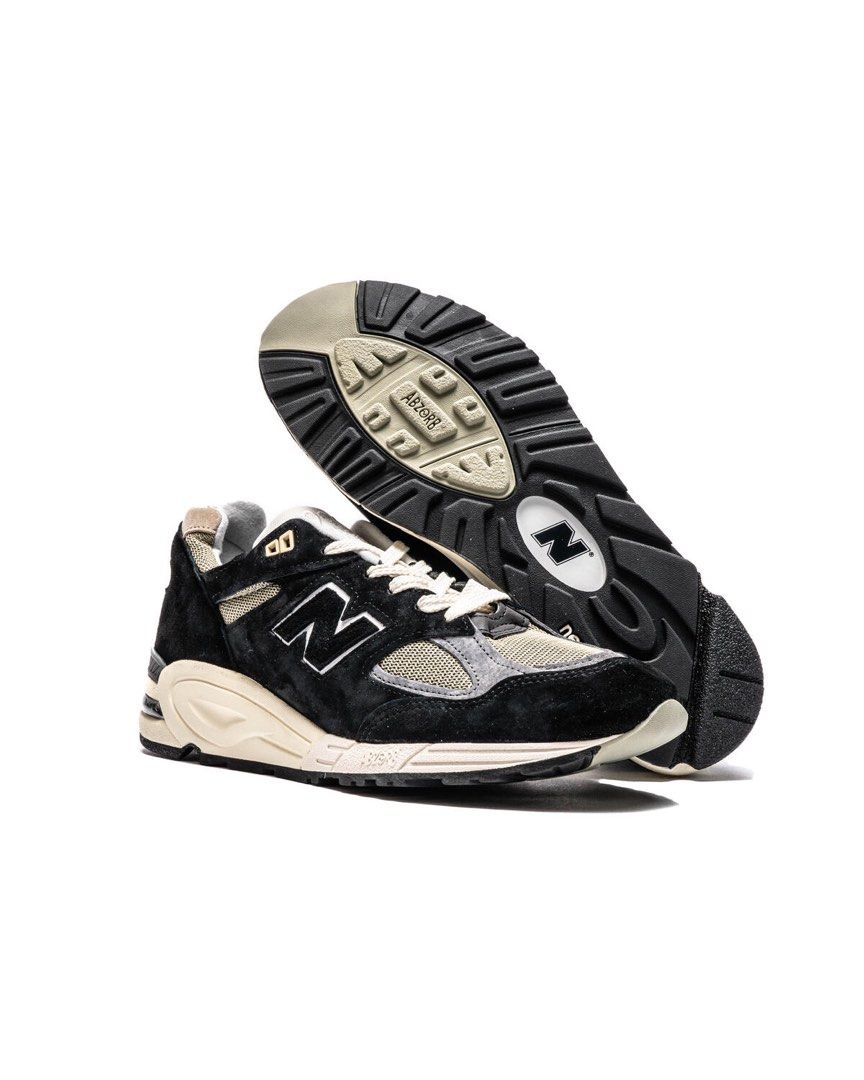 New balance m990 hotsell v2