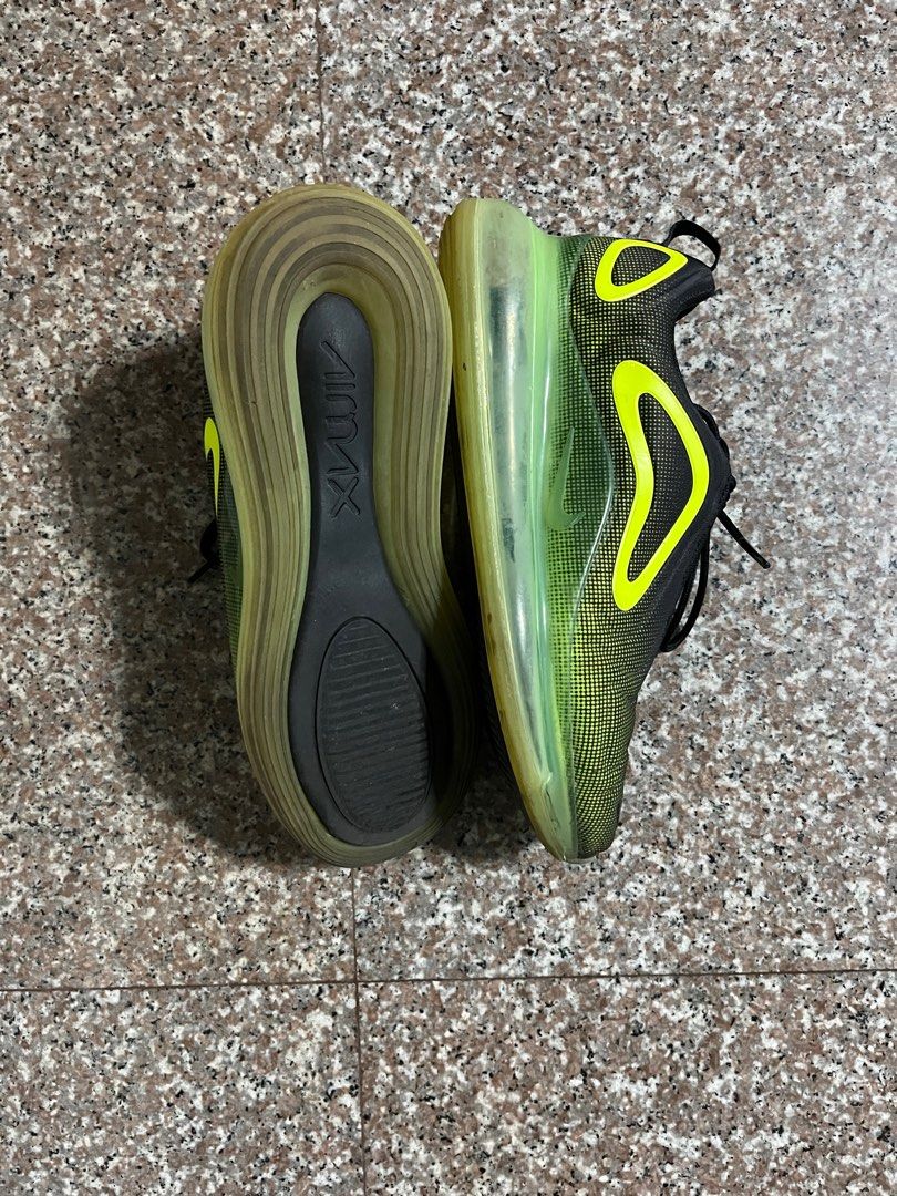 Nike air max shop 720 black bright crimson volt