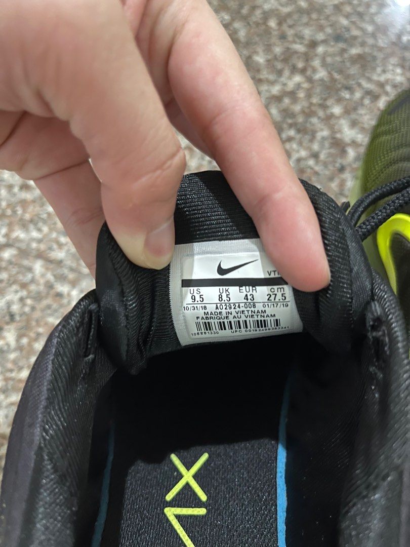Nike Air Max 720, Men's Fashion, Footwear, Sneakers on Carousell