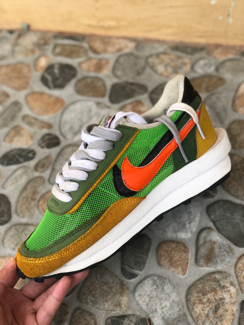 新作登場安いNike LD Waffle Sacai Green Multi スニーカー