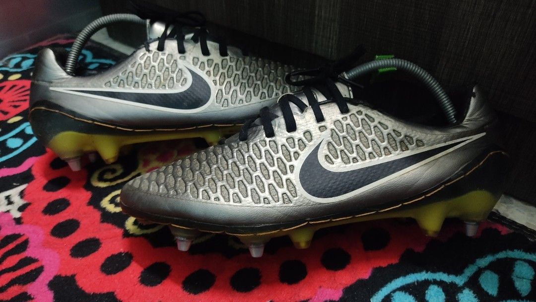 Nike magista opus mix stud first grade boot bola kasut bola