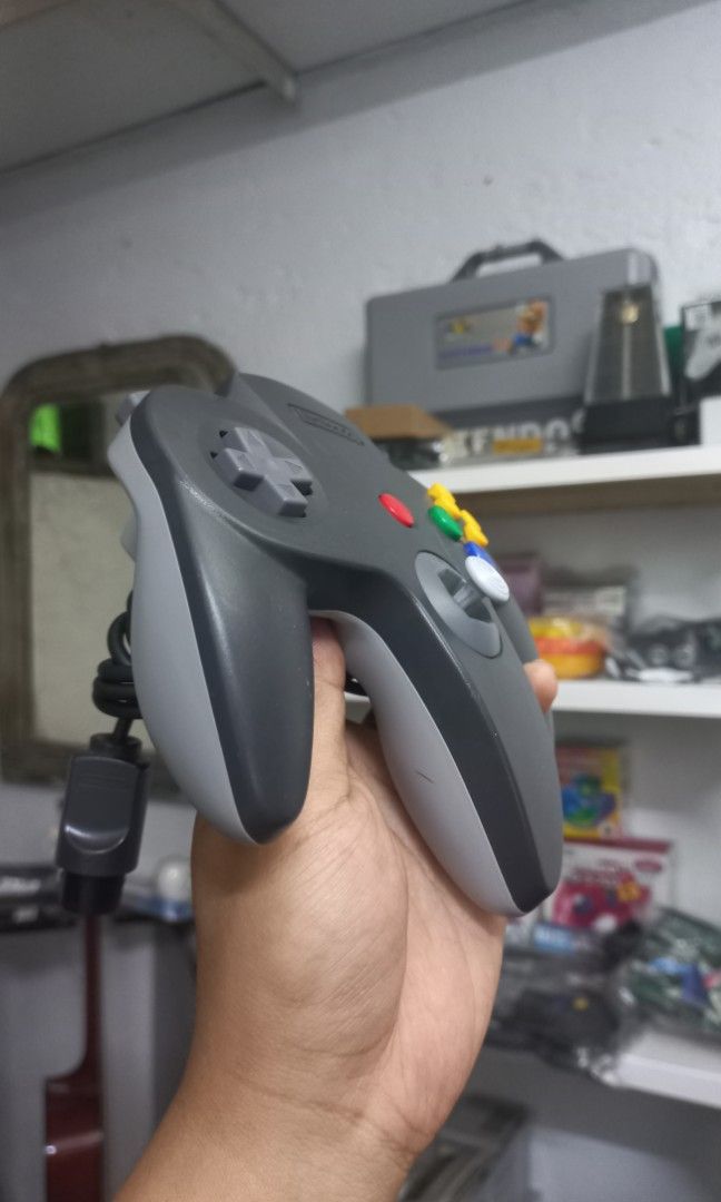Nintendo 64 Controller, Video Gaming, Gaming Accessories, Controllers on Carousell