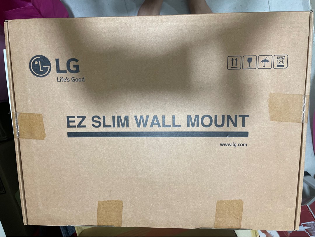 Original LG wall mount, TV & Home Appliances, TV & Entertainment, TV