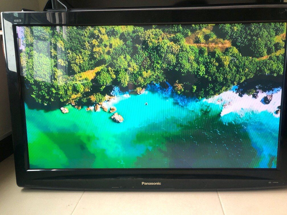 Panasonic plasma 42” 1080p tv, TV & Home Appliances, TV & Entertainment