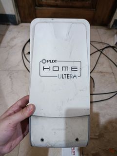 PLDT Ultera Antenna and Router