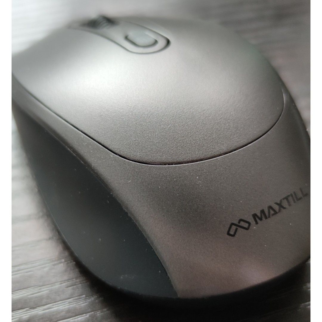 New Korean Wireless Mouse with Receiver (postage avail), Computers