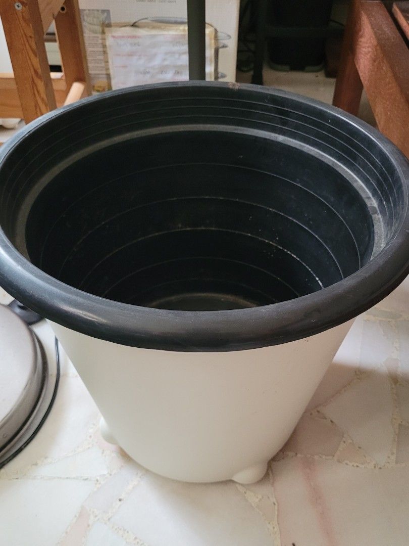 Pot for plants on rollers. (IKEA Fejo), Furniture & Home Living