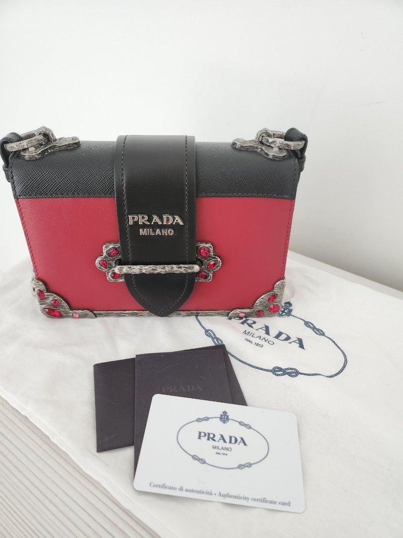 Prada cahier leather shop bag
