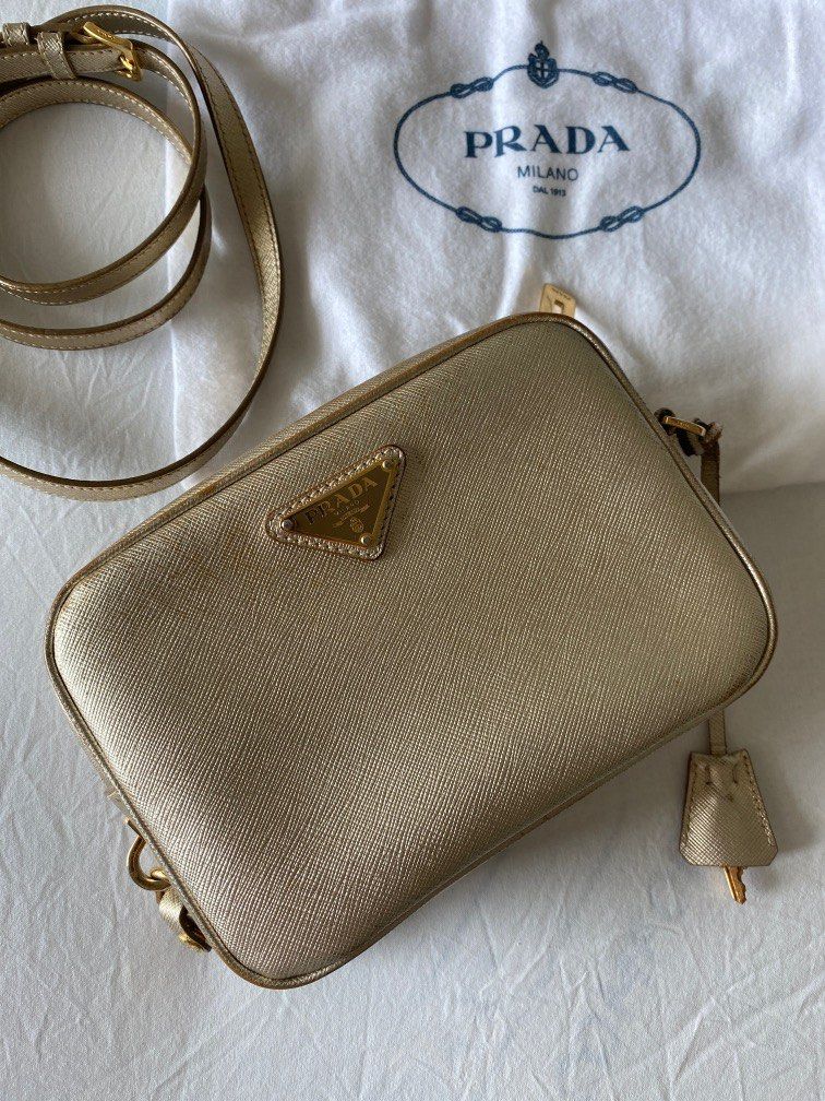 Prada saffiano on sale mini box