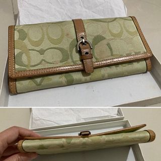 Preloved! Coach Continental Long Wallet In Green Signature Canvas mix Genuine Leather|Dompet Panjang material canvas & kulit asli