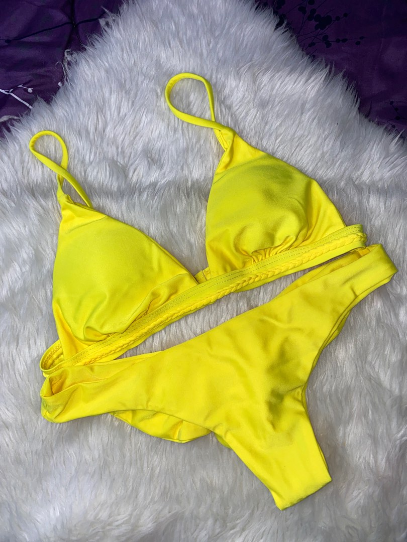 Preloved Neon Yellow Bikini, Women's Fashion, Swimwear, Bikinis ...