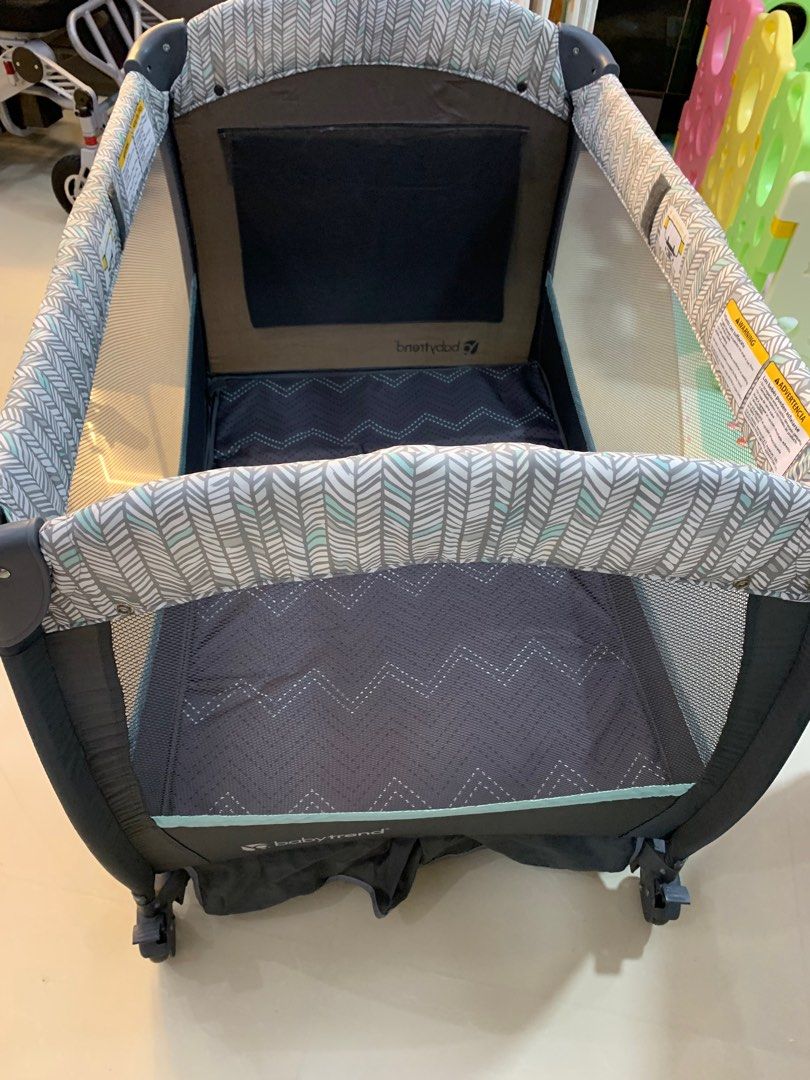 Preowned Baby Trend Cot, Babies & Kids, Baby Nursery & Kids Furniture