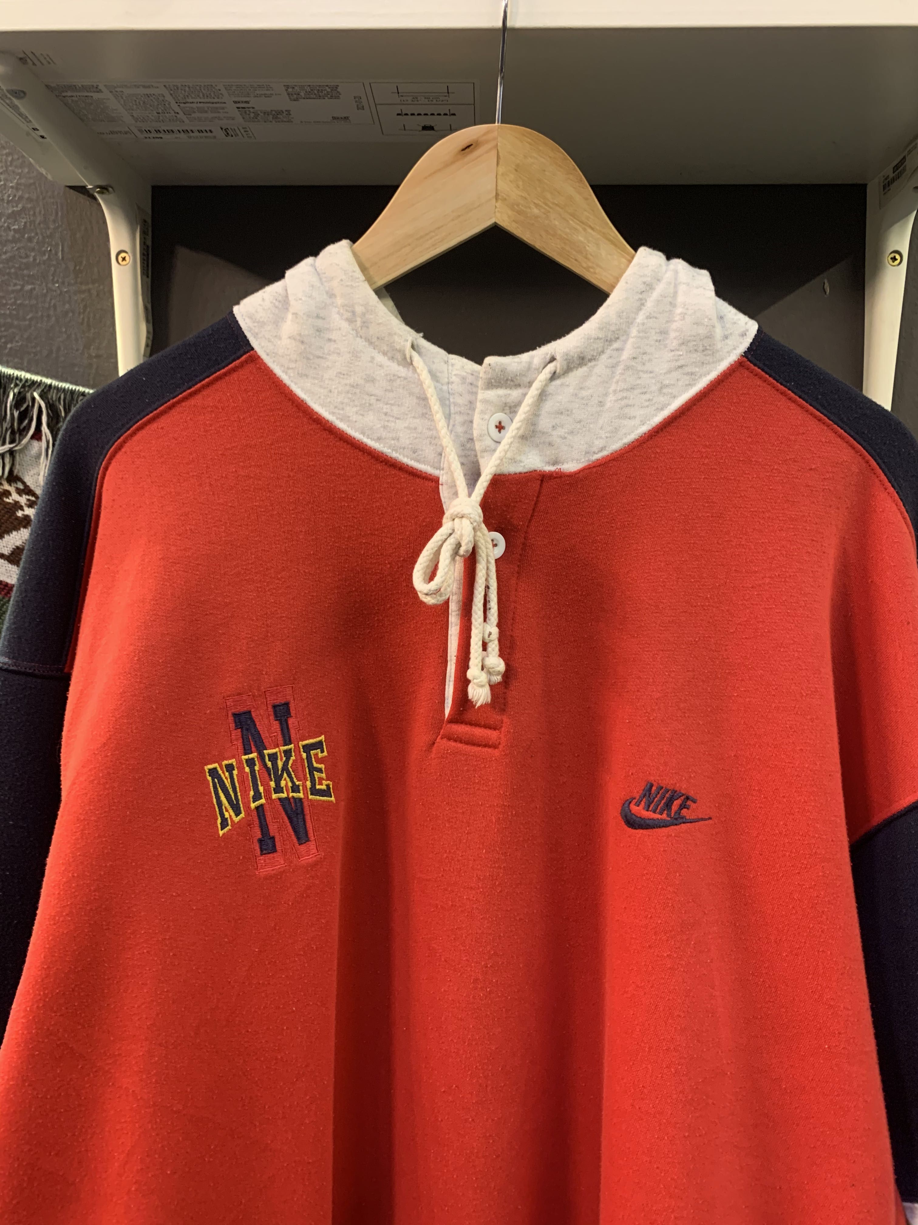 Rare Vintage Nike Hoodie Men s Fashion Tops Sets Hoodies on Carousell