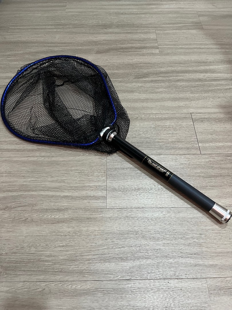 Retractable fishing net for sale, Sports Equipment, Fishing on Carousell