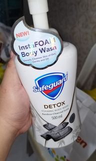 Safeguard Detox Foam Body Wash