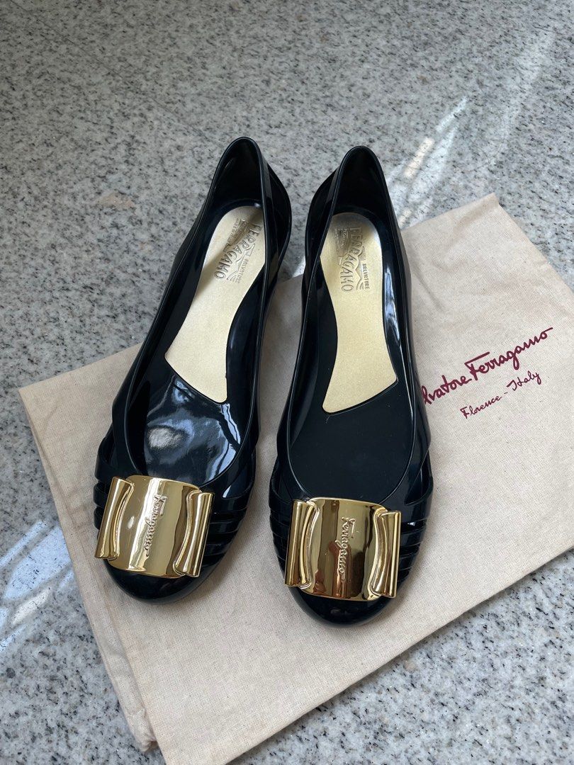 Ferragamo bermuda jelly flats outlet