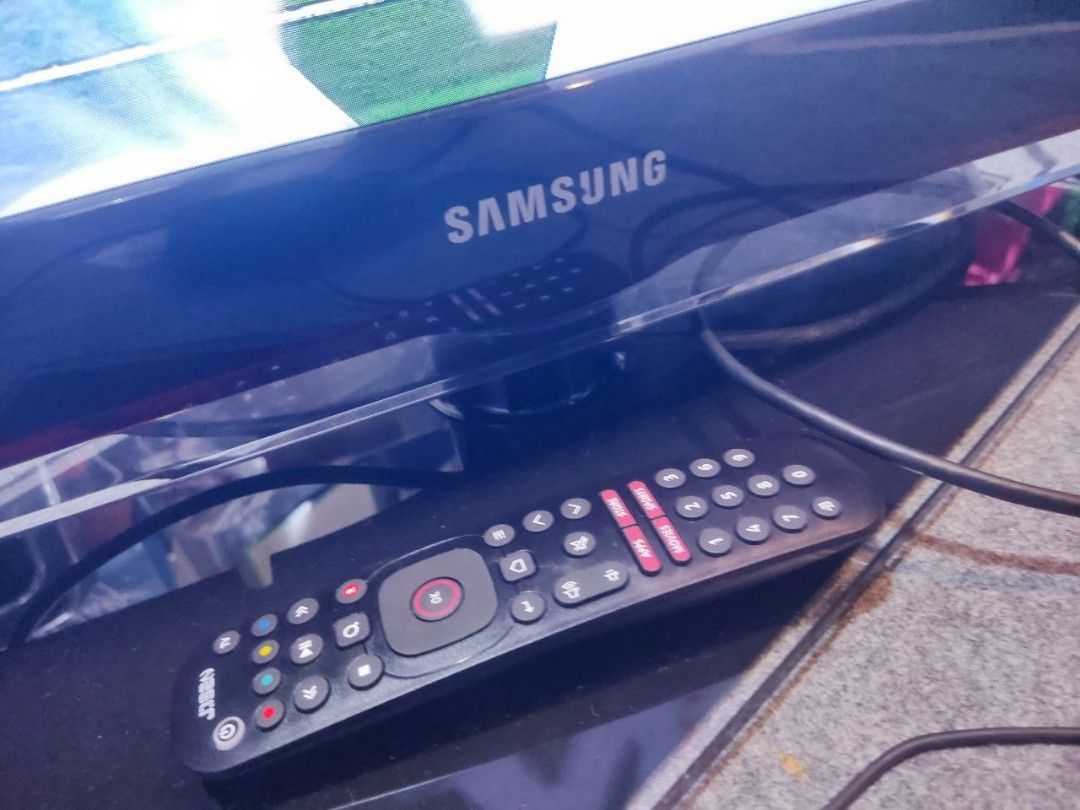 Samsung 40" (non smart), TV & Home Appliances, TV & Entertainment, TV