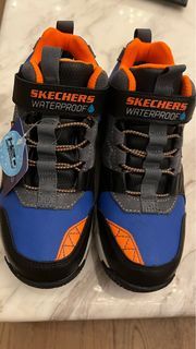 Skechers 男童鞋