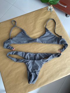(Category: ) located in . Submitted by glare_ty (Listing ID 1195689148, Image 1). Description: .