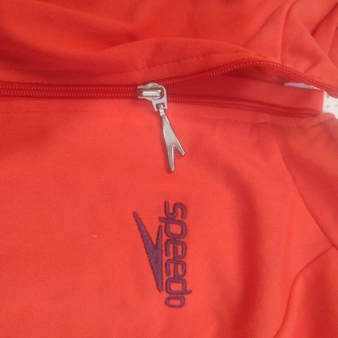 speedo zip up zipper rashguard swimsuit, Women's Fashion, Swimwear, Rash guard on Carousell