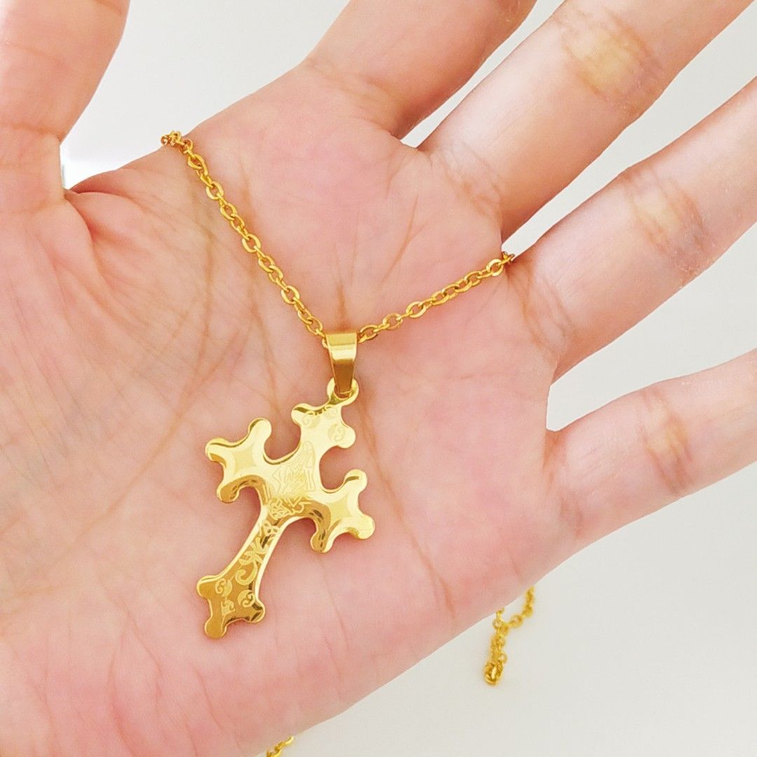 STAINLESS STEEL CROSS NECKLACE NON TARNISH, Women's Fashion, Jewelry