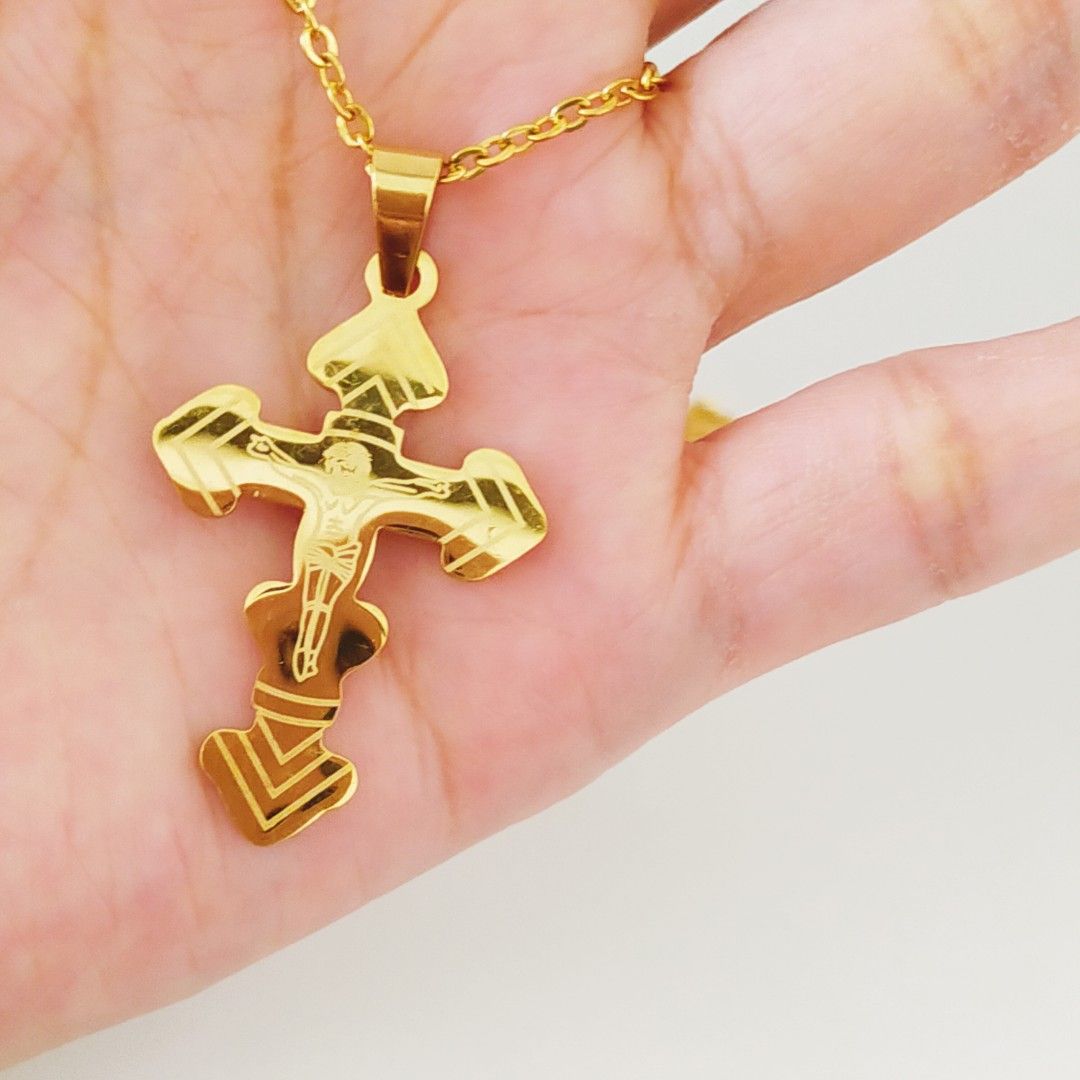 STAINLESS STEEL CROSS NECKLACE NON TARNISH, Women's Fashion, Jewelry