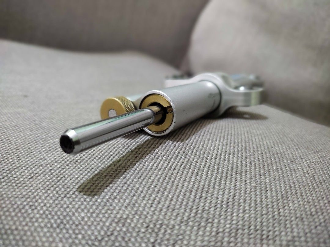 Steering damper original OHLINS ex kawasaki zx6, Motor di Carousell