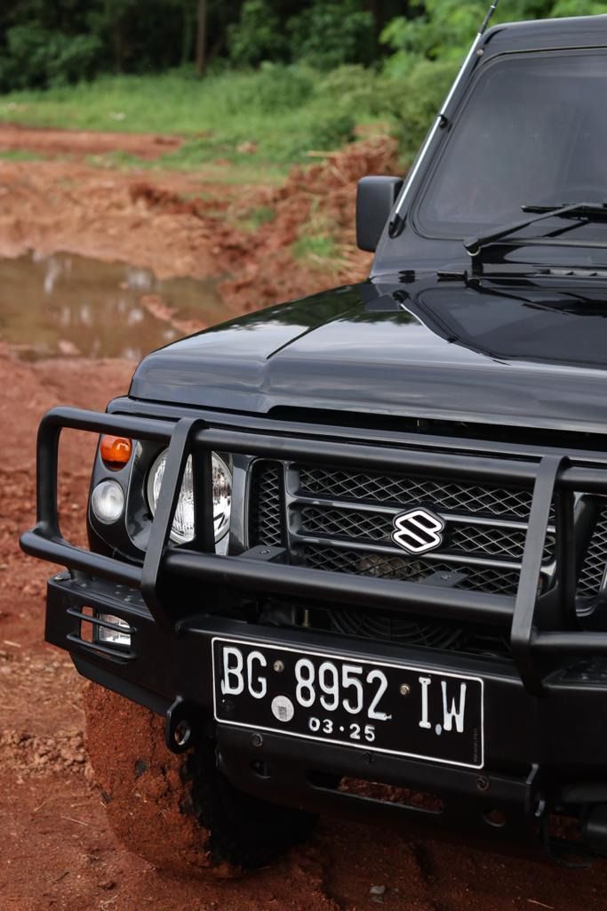 Suzuki Jimny Caribian 2004 CBU SJ413 4x4, Mobil & Motor, Mobil untuk