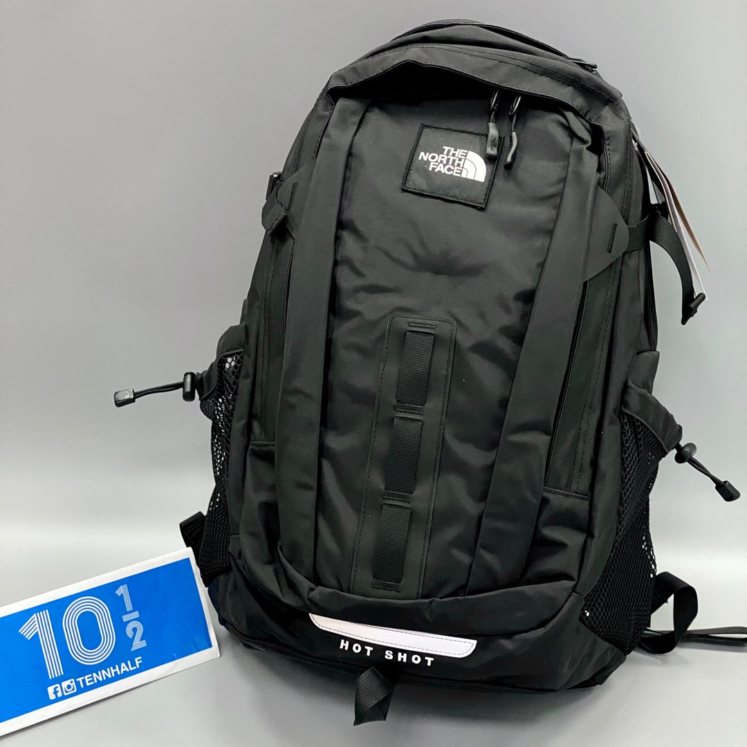 The North Face Hot Shot SE 30L Backpack - Accessories