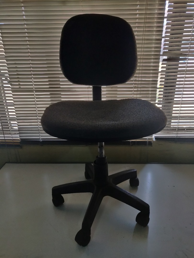 Used office chair, Furniture & Home Living, Office Furniture & Fixtures