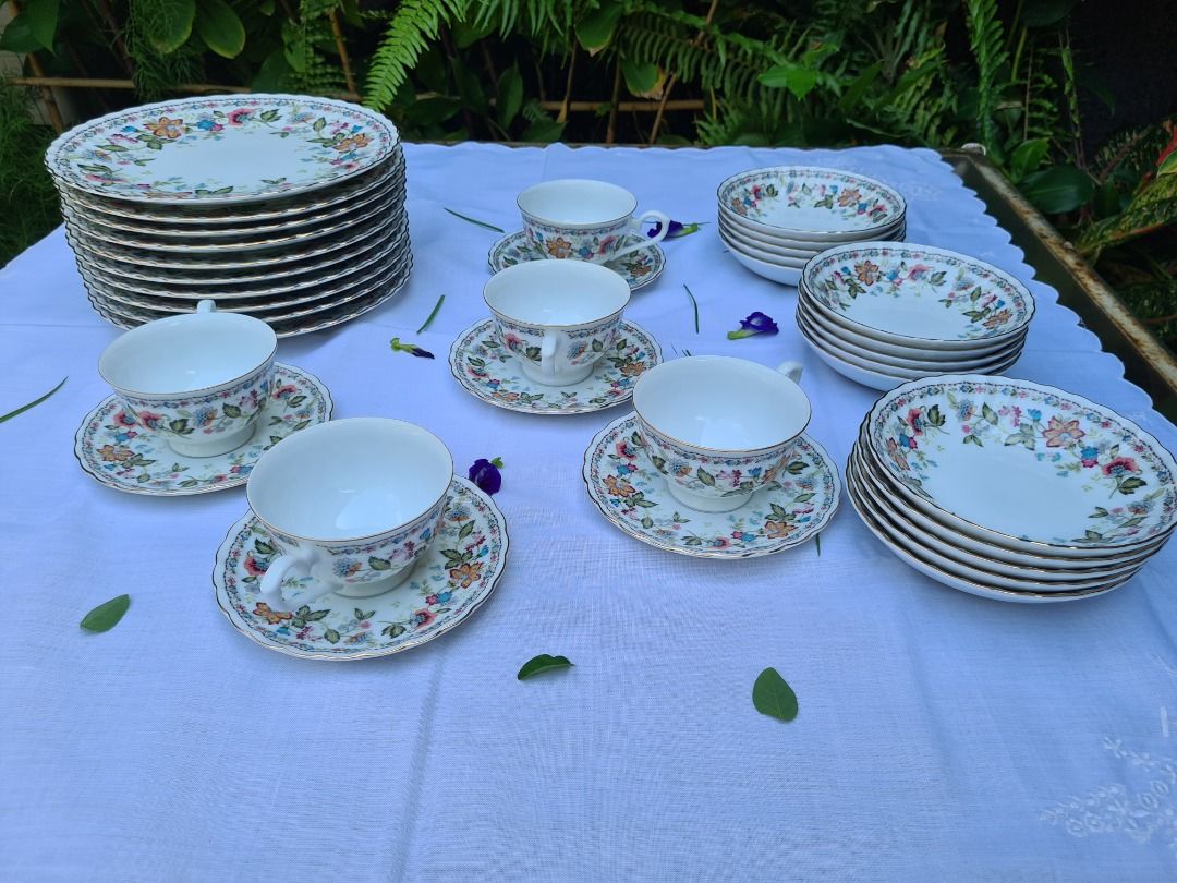 Vintage Tea Set Made in Japan, Furniture & Home Living, Kitchenware