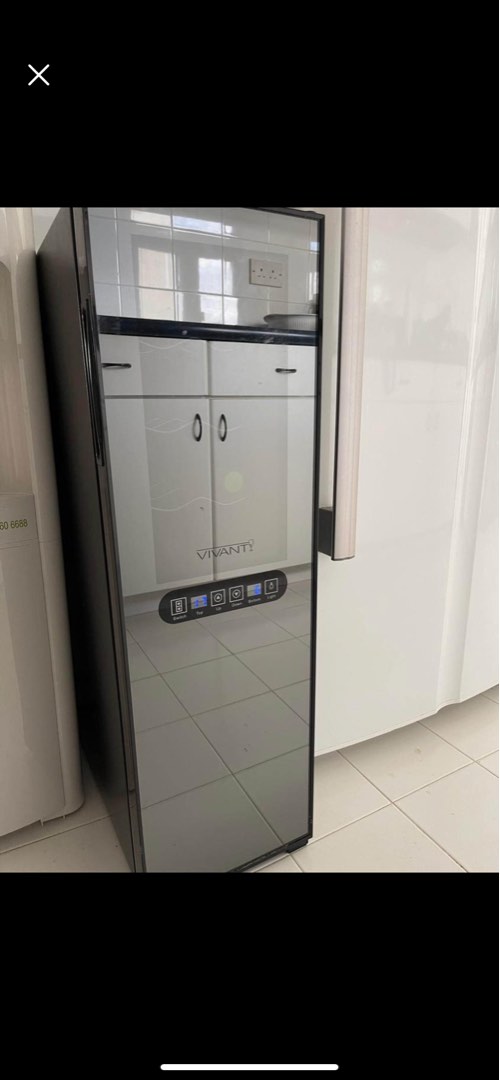 Vivant Wine Fridge, 家庭電器, 廚房電器, 酒窖及存倉 Carousell