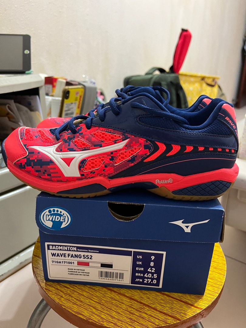 Wave Fang SS2 Mizuno Badminton Shoe