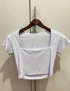 White Crop Top New ( ZARA H&M PULL&BEAR BERSHKA LOLLIESTORY COLORBOX )