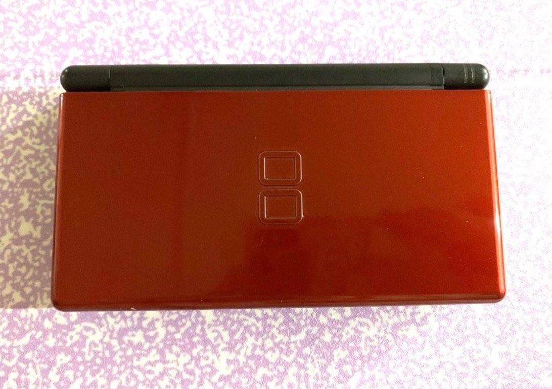 Nintendo ds lite red and black store