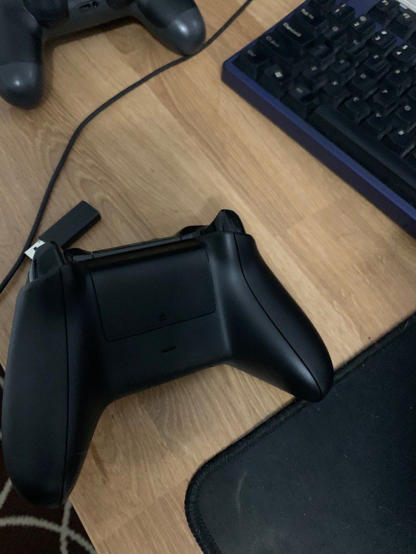 Xbox One Controller + Wireless Adapter for Windows, Video Gaming