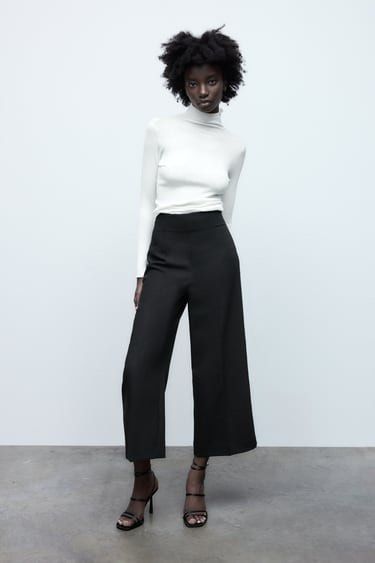 Zara Wide Leg Crop Pants Suede (Culottes), Fesyen Wanita, Pakaian Wanita,  Bawahan di Carousell
