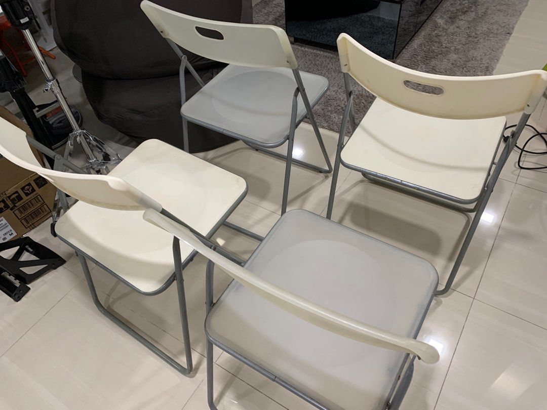 5 clearance folding chairs