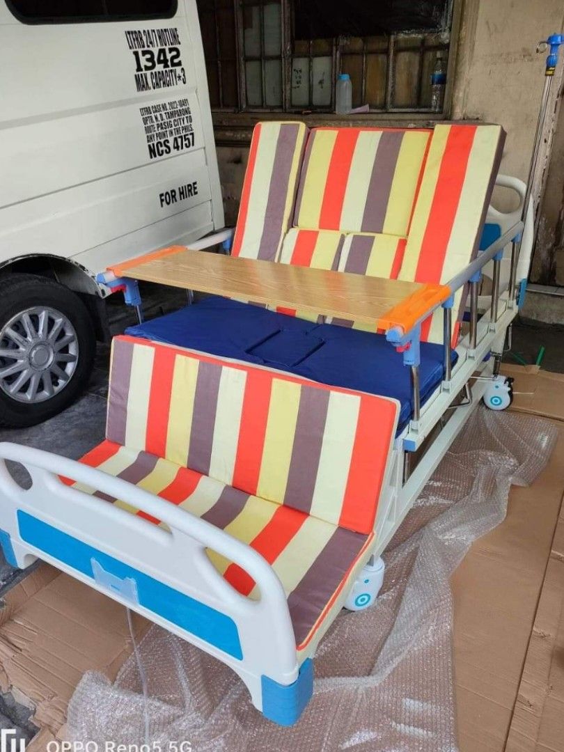 5 function manual hospital bed (Category: Medical Supplies & Tools) located in Quezon City. Submitted by pjfalogme21 (Listing ID 1200299905, Image 1). Description: Reclinable 5 functions manual hospital bed. Complete set and free assemble upon delivery. Available for pick up and delivery. Same day delivery within Metro Manila area and nearby provinces. We accept COD, Bank Transfer and Gcash payment. Pm for more details..