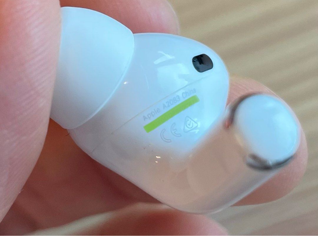 AirPods Pro A2083 第一代右耳狀態良好, 音響器材, 耳機- Carousell