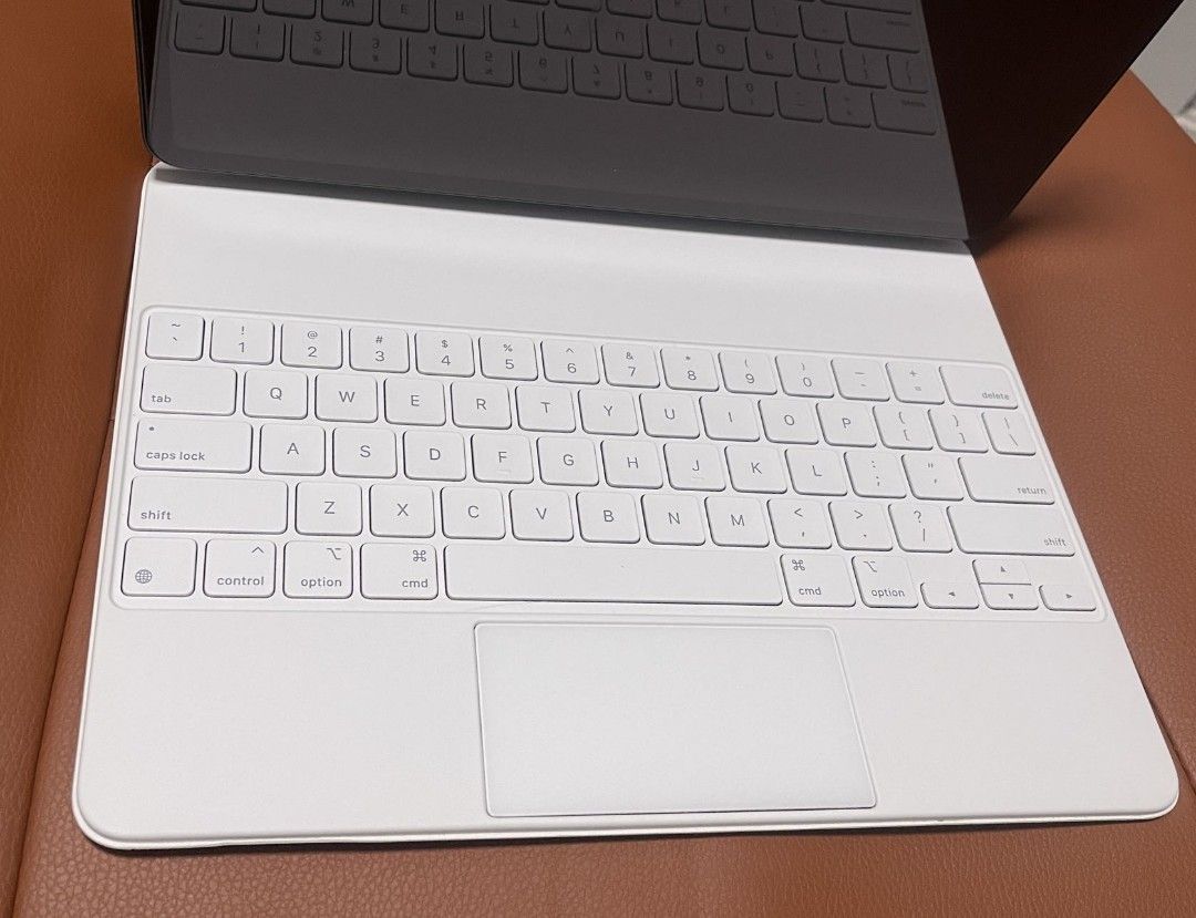 ipad pro 12.9Magic Keyboard(白色)精妙鍵盤Apple原裝, 手提電話, 平板