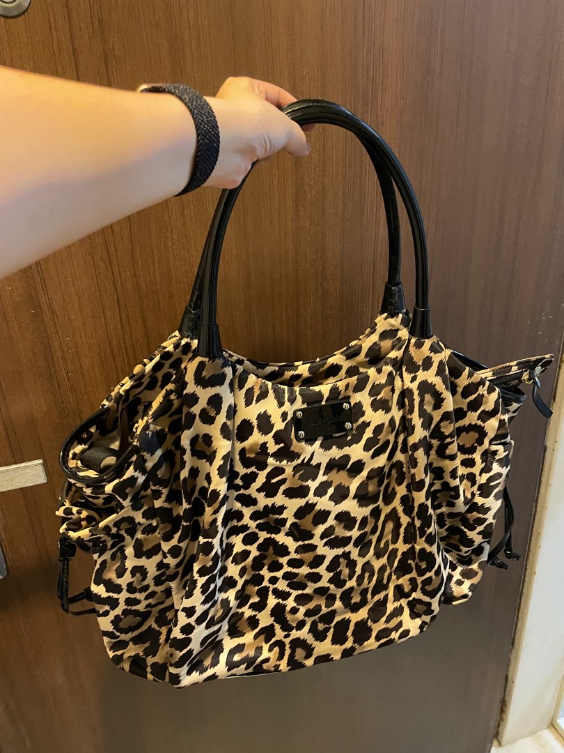 Authentic Kate spade ♠️ stevie bag, Women's Fashion, Bags & Wallets, Tote  Bags on Carousell