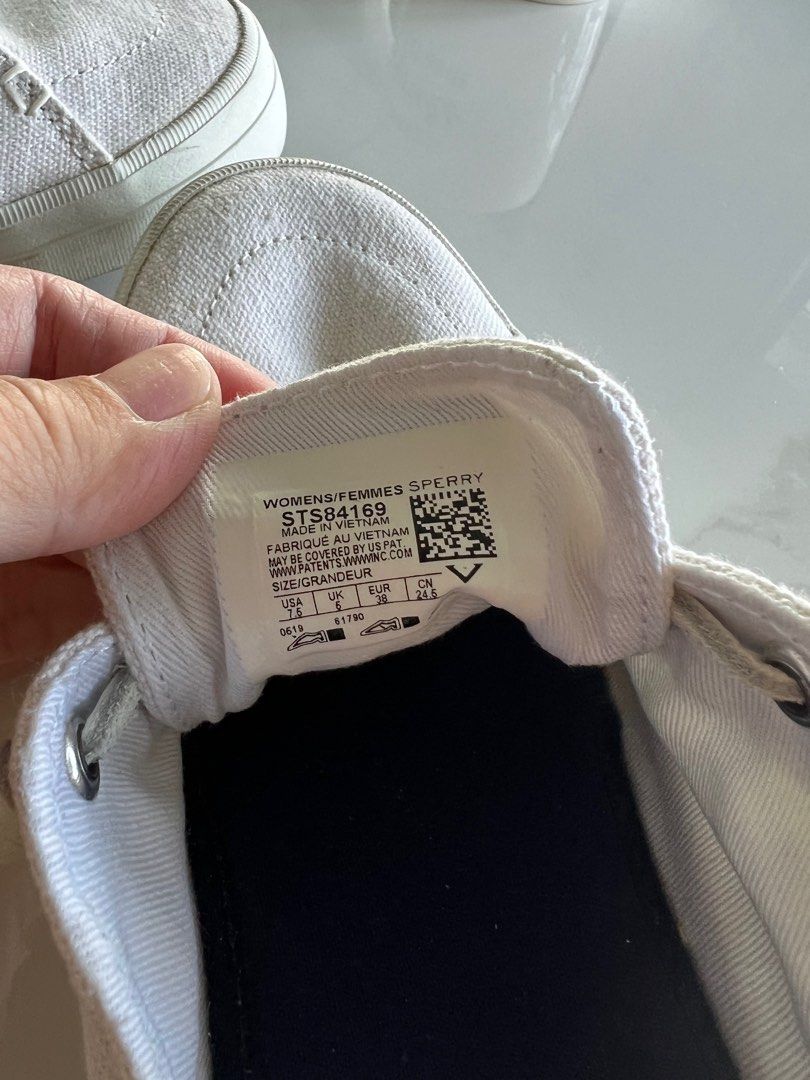 Women's crest shop mule sneaker