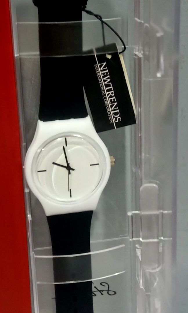 Axis studio watch outlet