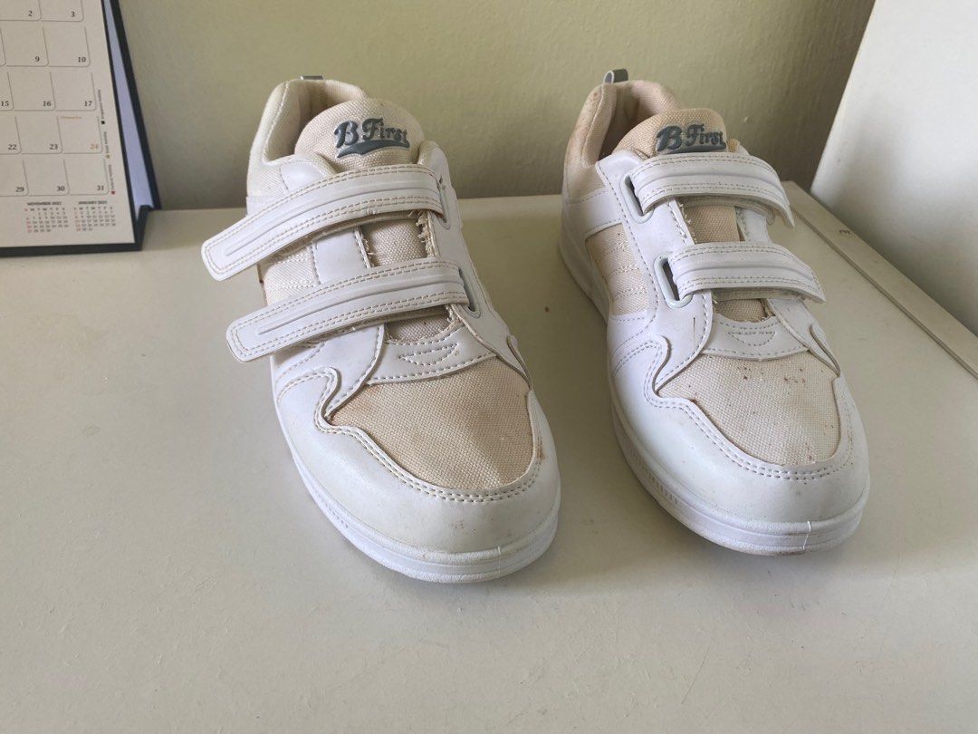 B first shoes white store
