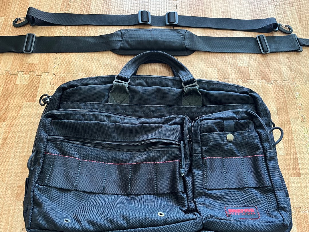 Briefing briefcase clearance