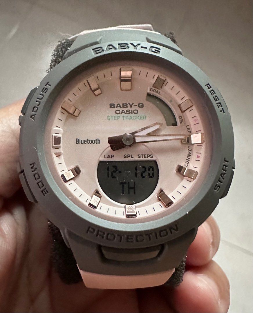 Authentic Casio brand new Baby G SPORTS Pedometer Bluetooth watch